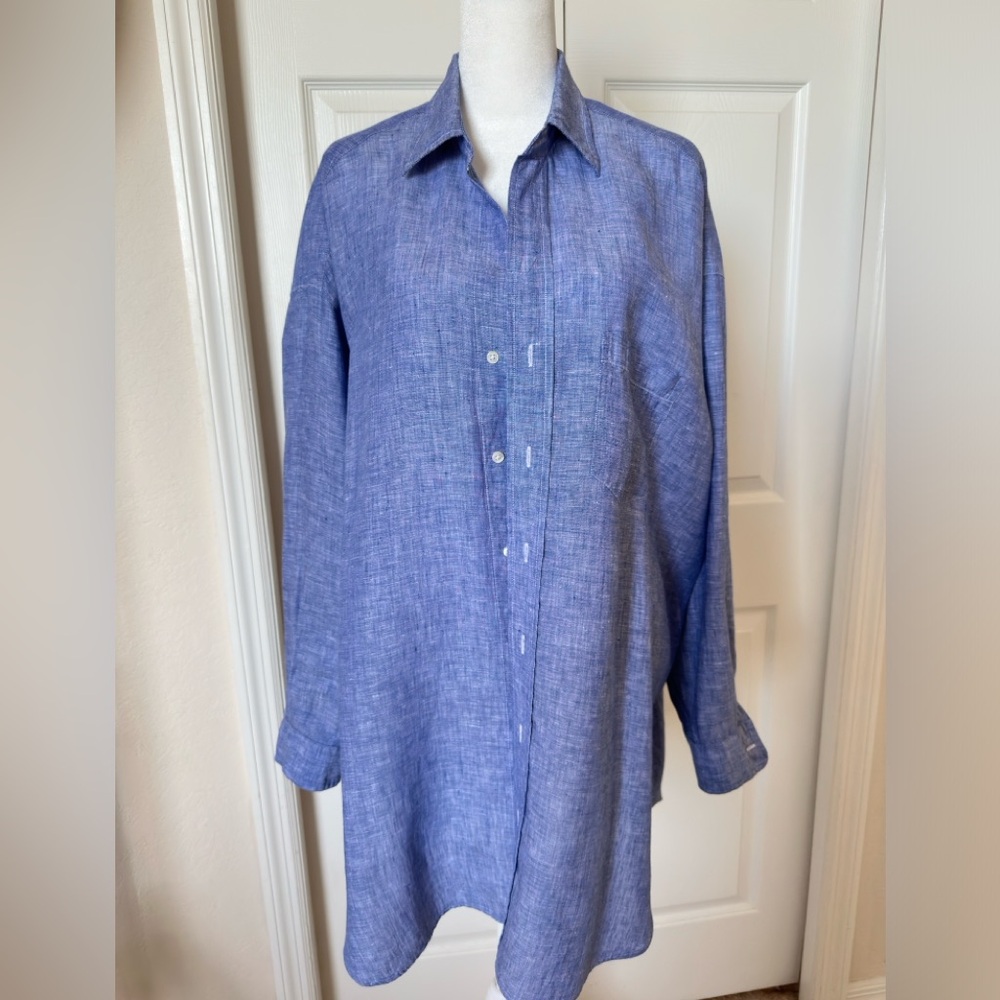 Frank & Eileen MacKenzie One-Size Button-Up Shirt in Famous Blue